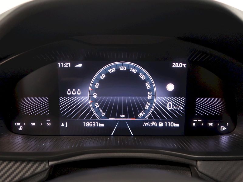 Škoda Kamiq (2025) MONTE CARLO 1.5TSI 110KW TAŽNÉ - fotka 20 z 42