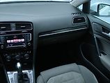 Volkswagen Golf (2017) Highline 2.0 TDI, Automat - náhled 8