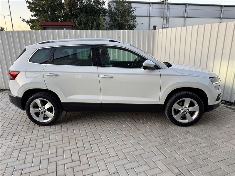 Škoda Karoq 1,5 TSI STYLE DPH 1maj původČR - fotka 14 z 50