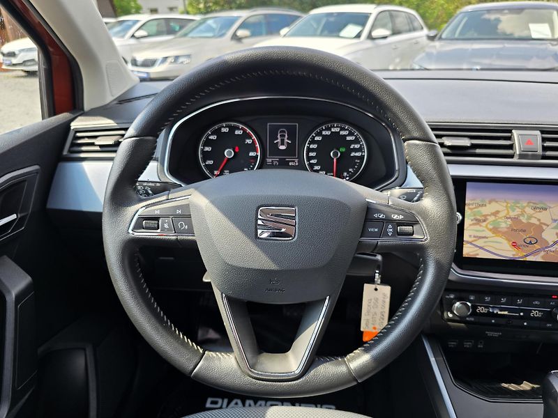 Seat Arona DSG TSI FULL LED NAVI 1Majitel - fotka 30 z 32