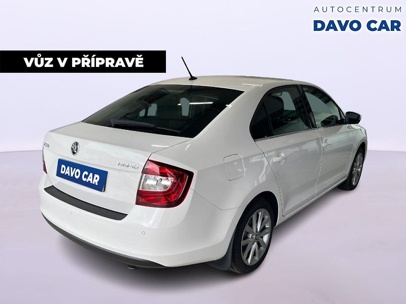 Škoda Rapid 1.0 TSI 81kW CZ Style Xenon - fotka 5 z 12