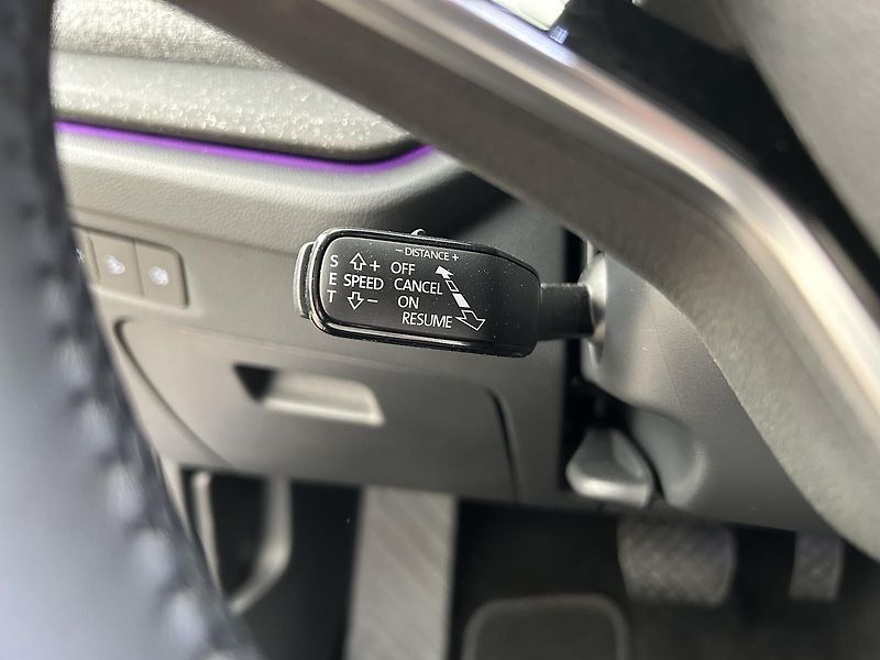 Škoda Octavia 1.5 TSI Top selection - fotka 11 z 26