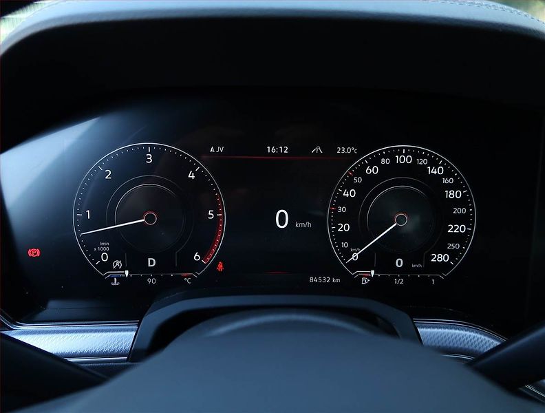 Volkswagen Touareg (2023) 3.0 TDI - fotka 11 z 29