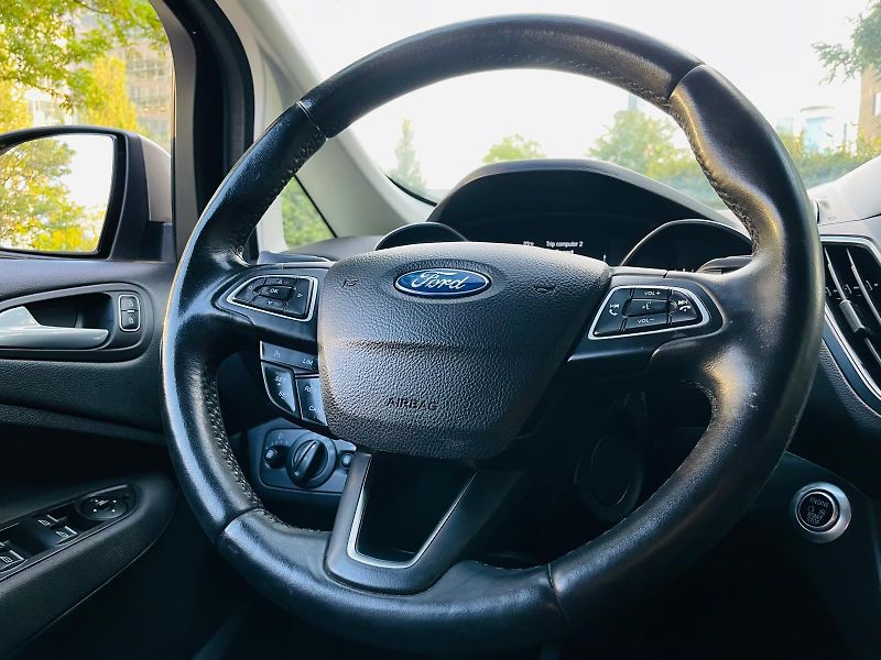Ford C-MAX 2.0TDCi MANUÁL VÝHŘEV TAŽNÉ  - fotka 27 z 47