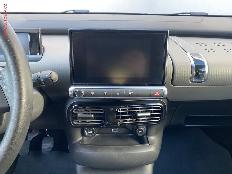 Citroën C4 Cactus (2020) 1.2 PT, 1.maj,ČR, Shine - fotka 12 z 18