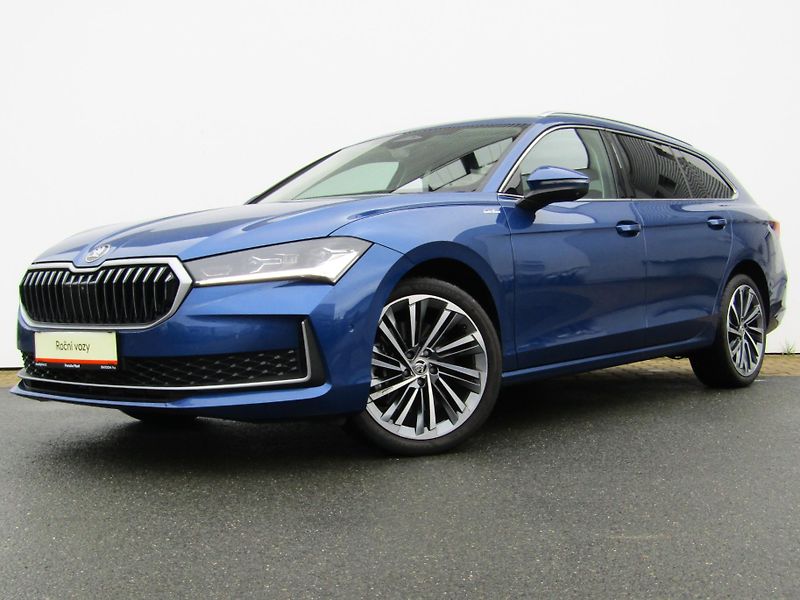 Škoda Superb IV Combi 4x4 L&K 2.0 TDI /142k - fotka 6 z 30