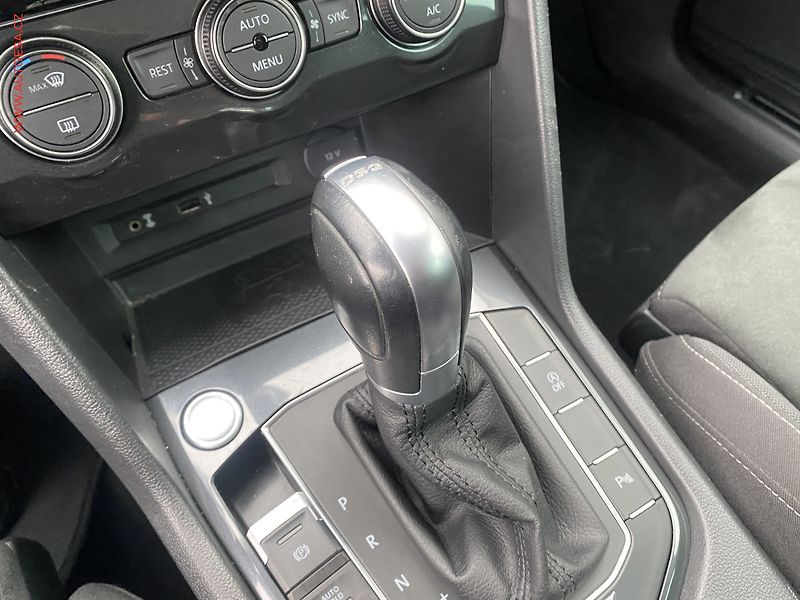 Volkswagen Tiguan (2016) 2.0 TDI 4x4, Highline, DSG, - fotka 17 z 21