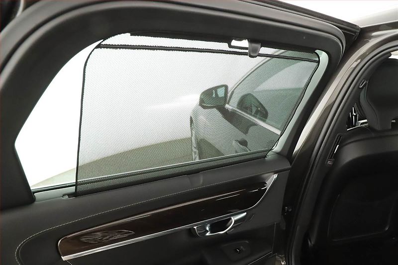 Volvo V90 (2019) D5 AWD, 4x4,Automat,Kůže - fotka 15 z 26