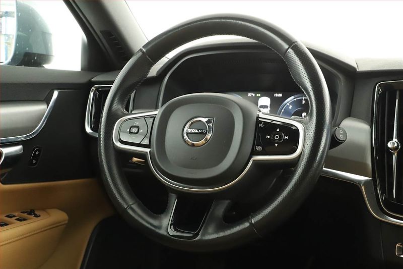 Volvo V90 (2017) Cross Country - fotka 16 z 19