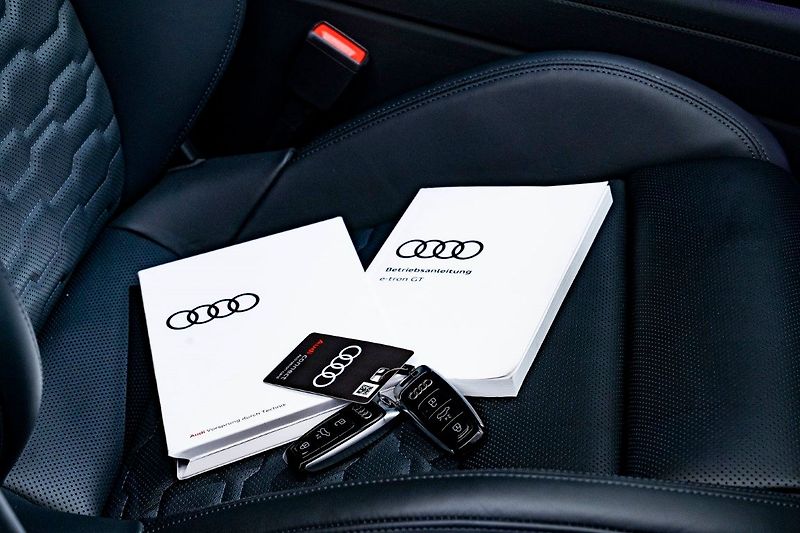 Audi Ostatní 350kW Laser HUD NightV ZÁRUKA - fotka 42 z 42
