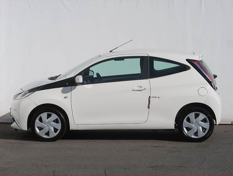 Toyota Aygo (2015) 1.0 VVT-i, Tempomat - fotka 3 z 18