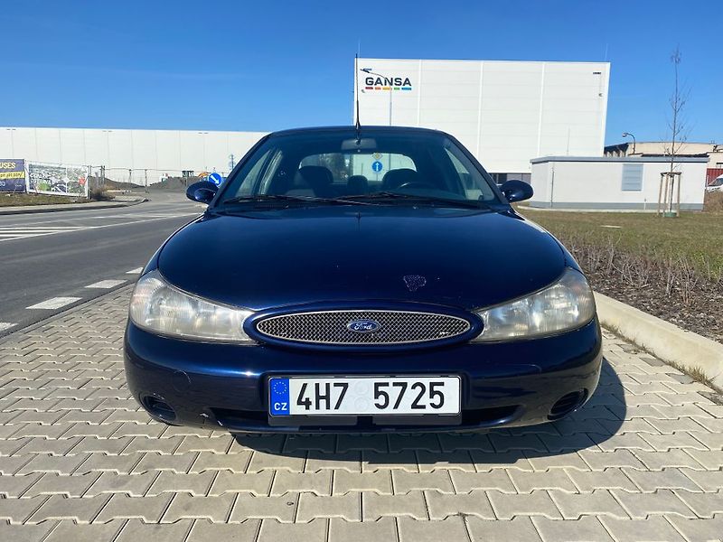 Ford Mondeo (1998) - fotka 2 z 40