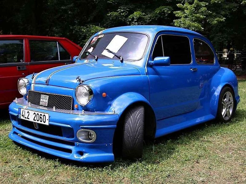 AMG 300 SEL má zajímavou přezdívku. Vozu se říká 