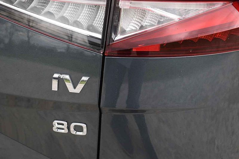 Škoda Enyaq iV při jízdě v chladném počasí