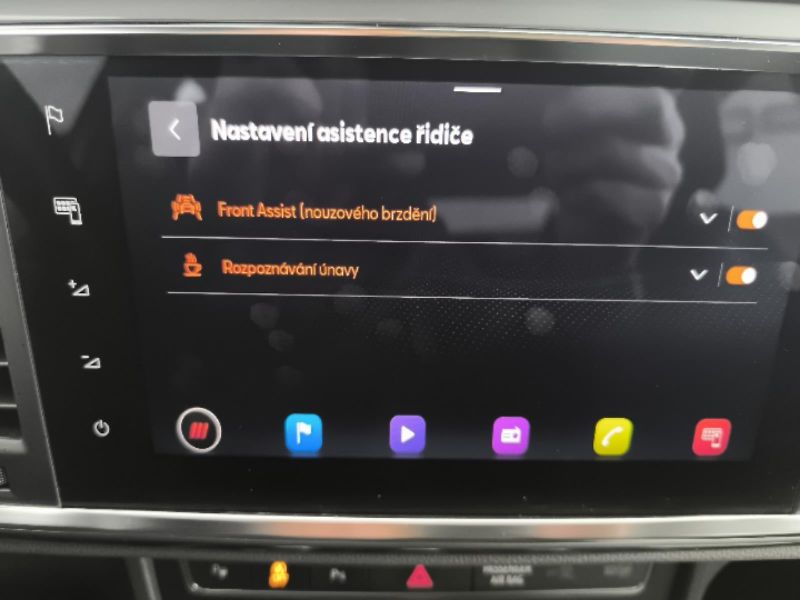 Seat Ateca 2.0 TDi DSG Style - fotka 20 z 23
