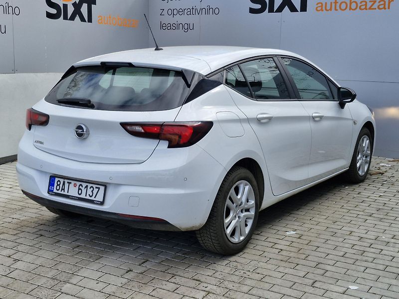 Opel Astra Edition 1,5 CDTI (77 kW) MAN - fotka 4 z 10