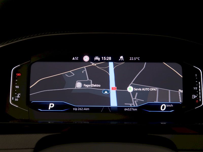 Volkswagen Arteon (2022) SB R-LINE 2.0TSI 206KW 4x4 DSG - fotka 20 z 42