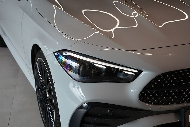 Mercedes-Benz CLE 300 4M, Distronic Pro,  Tažné - fotka 5 z 49