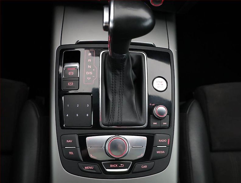 Audi A6 Allroad (2012) 3.0 TDI, 4X4, Automat, Kůže - fotka 11 z 20