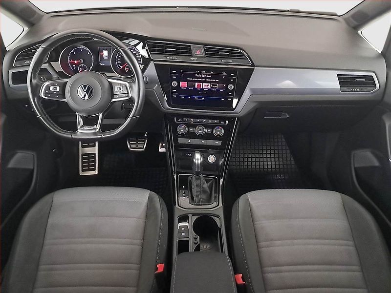 Volkswagen Touran (2021) R-Line 2.0 TDI, Automat - fotka 8 z 19