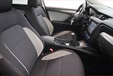 Toyota Avensis (2015) 2.0 D-4D, Serv.kniha, Tempomat - náhled 9