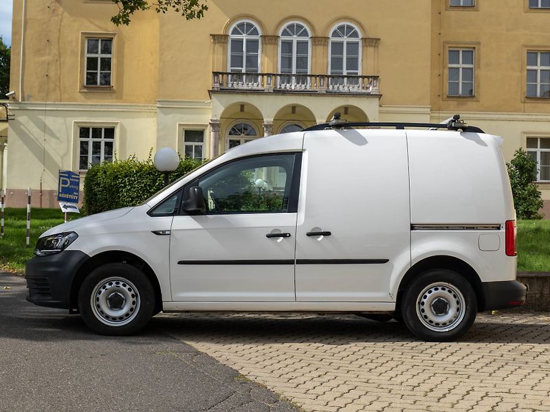 Volkswagen Caddy 1.4 TSi DSG Kam CarPlay Tažné - fotka 4 z 33