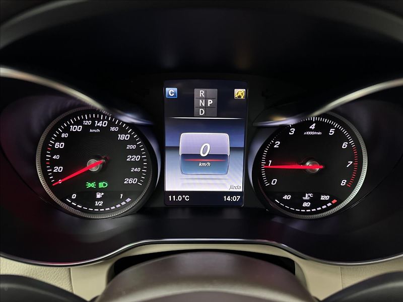 Mercedes-Benz GLC 2,0 DPH 4X4 LED KŮŽE 2XKOLA CZ - fotka 14 z 43