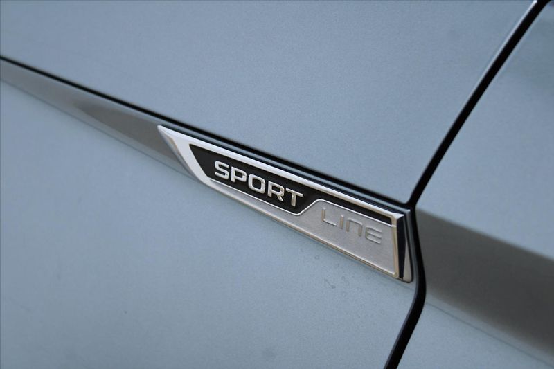 Škoda Kodiaq 2.0 TDI 140kW SPORTLINE 4x4 ČR - fotka 29 z 29