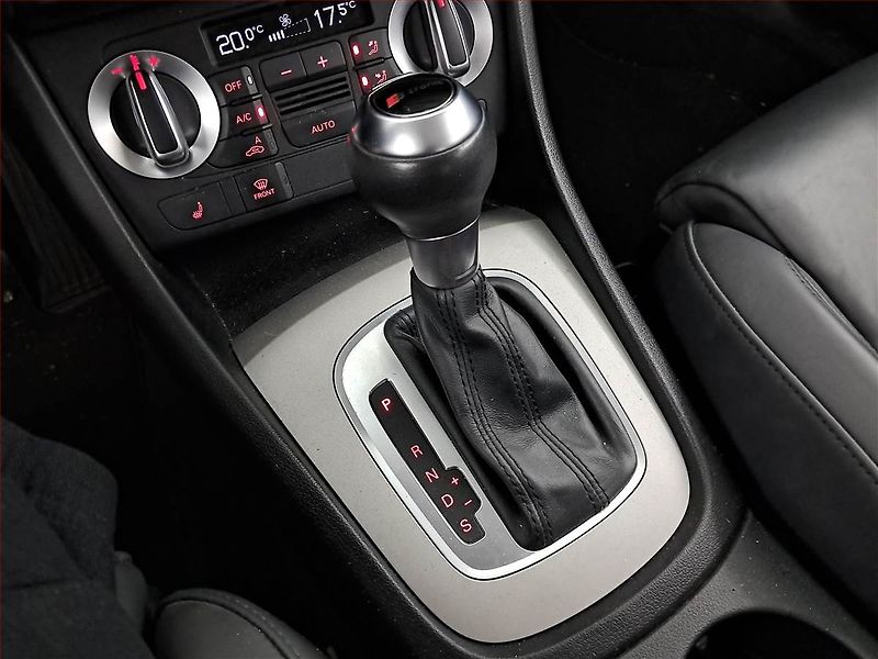 Audi Q3 (2014) 2.0 TFSI, 4X4, Automat - fotka 13 z 21