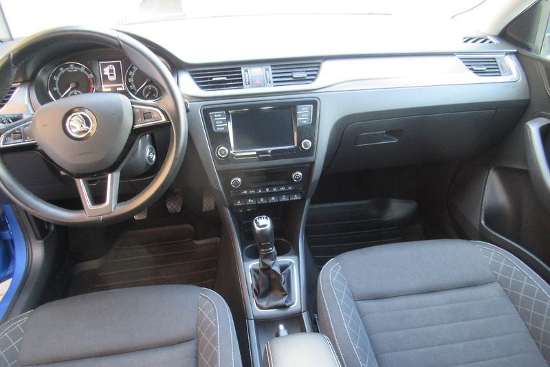 Škoda Rapid 1.0 TSi AUT.KLIMA KOUPENO V CZ - fotka 10 z 20