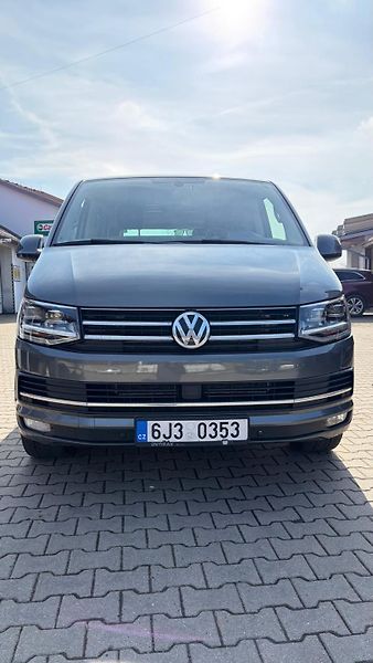 Volkswagen Multivan (2018) 2.0 TDI, DSG, 7 MÍST, ČR - fotka 3 z 9