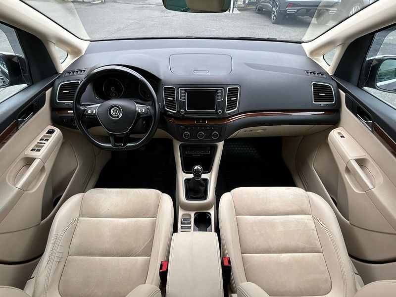 Volkswagen Sharan 4Motion, Highline - fotka 5 z 25
