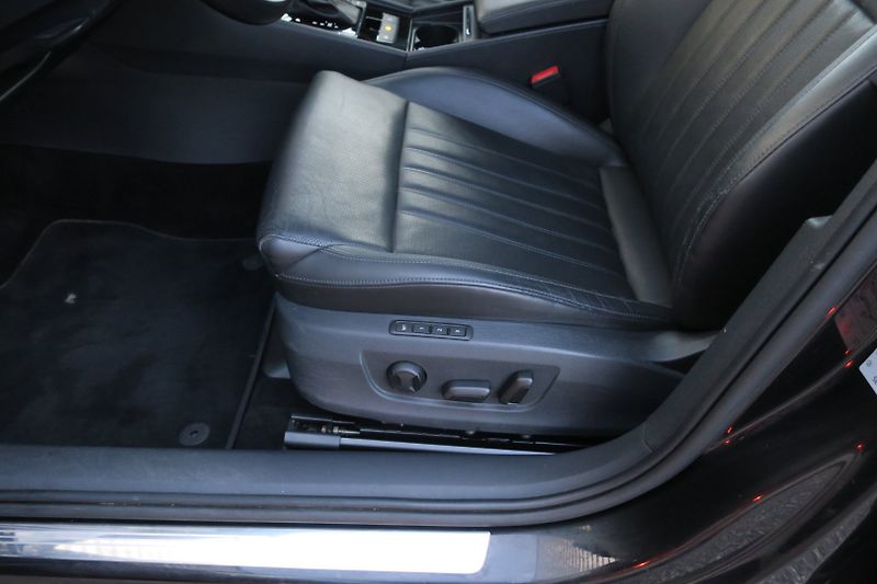Škoda Superb (2017) 2.0 TDI 140kW 4x4 L&K DSG - fotka 13 z 50
