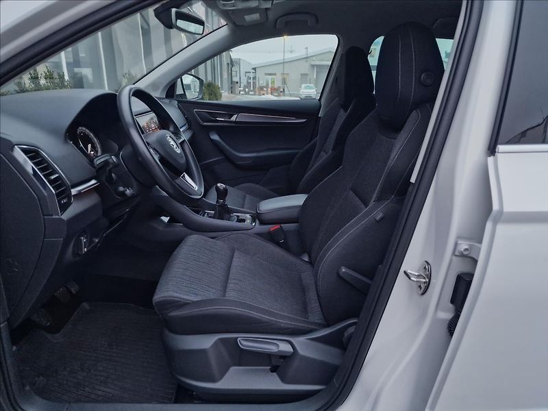 Škoda Karoq 2.0 TDI 110kW Style,ČR,1.Maj. - fotka 19 z 50
