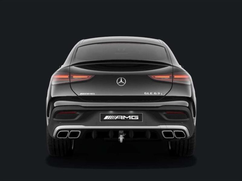 Mercedes-Benz GLE 4,0 Mercedes-AMG 63 S 4MATIC+ - fotka 5 z 8