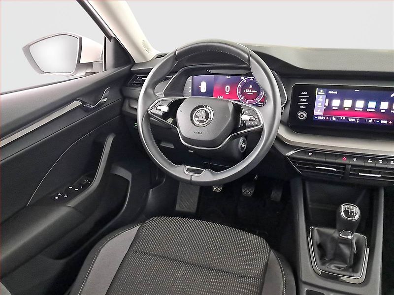 Škoda Octavia (2023) Ambition Plus 2.0 TDI, ČR - fotka 7 z 19