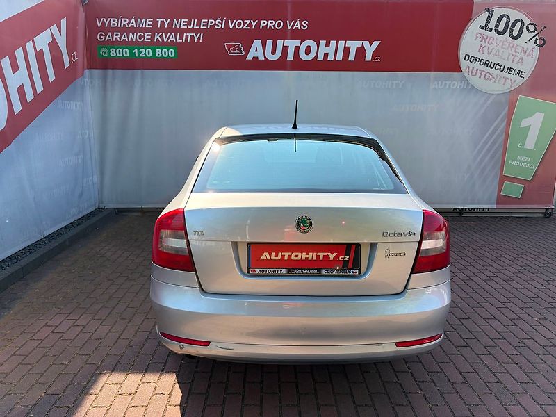 Škoda Octavia 1.6 TDi, ČR - fotka 7 z 20