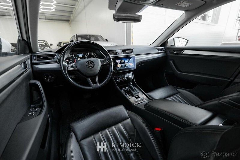 Škoda Superb (2018) 2.0 TDI 190 k 4x4 Style DSG - fotka 11 z 18