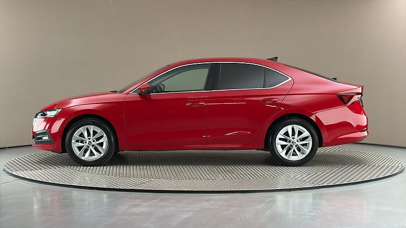 Škoda Octavia 2.0 TDI Style - fotka 4 z 25