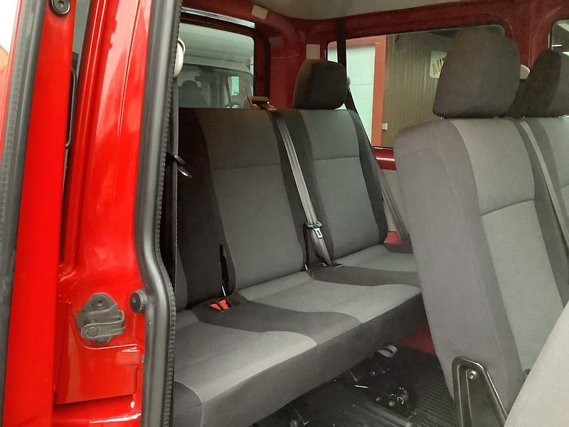 Volkswagen Transporter (2017) T6 Kombi, Webasto, Kamera - fotka 10 z 25