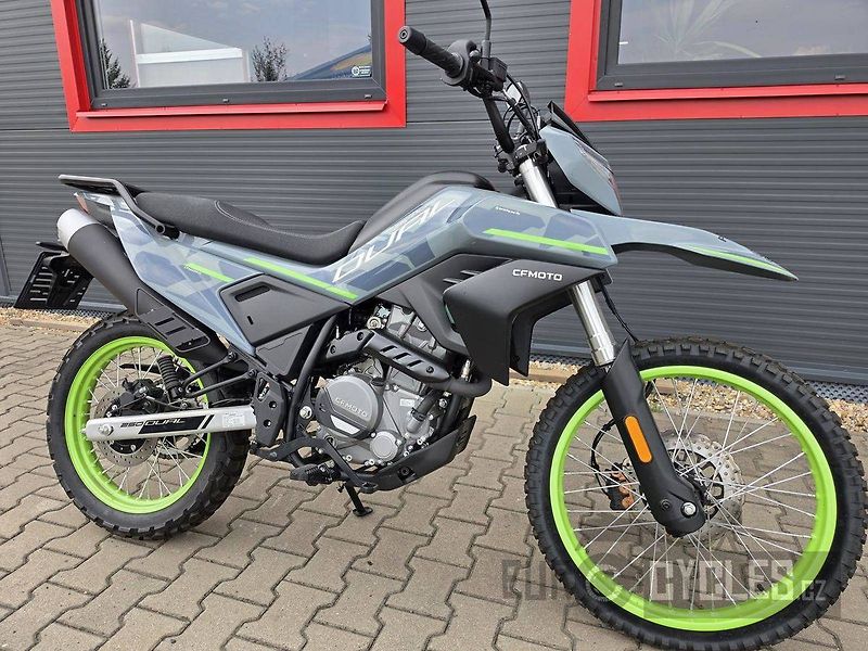 CFMOTO (2026) 250 Dual Sport, odprodej demo - fotka 1 z 1
