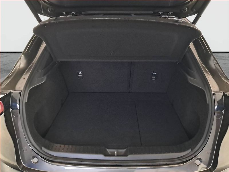 Mazda CX-30 (2021) Plus Skyactiv-X 2.0 - fotka 14 z 23