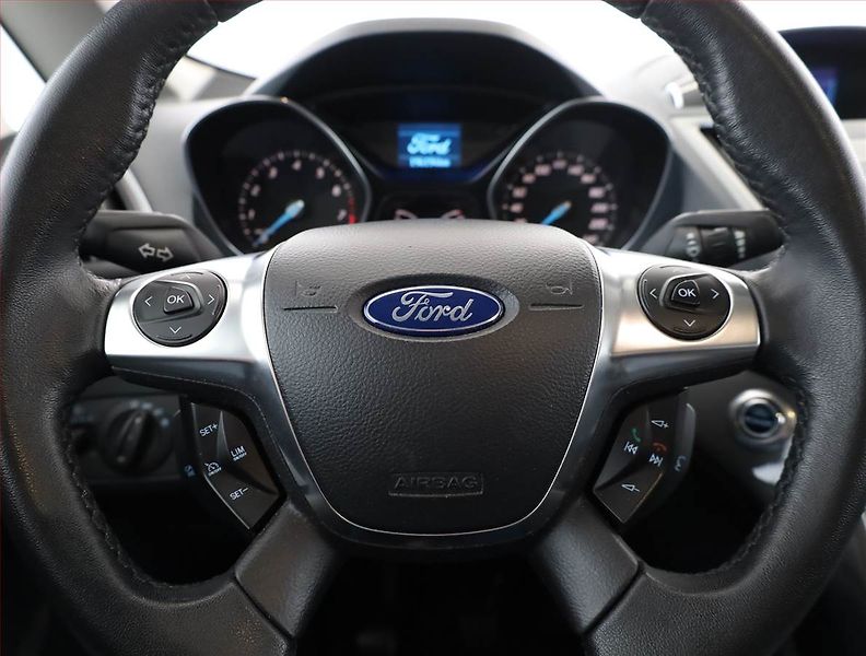 Ford C-MAX (2012) 1.6 i, Serv.kniha, Navi - fotka 8 z 16