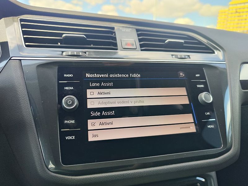 Volkswagen Tiguan Allspace 2.0 TDI/110kW Highline 4x4 - fotka 20 z 38