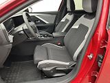 Opel Astra 1.2 Turbo 110k Edition - náhled 10