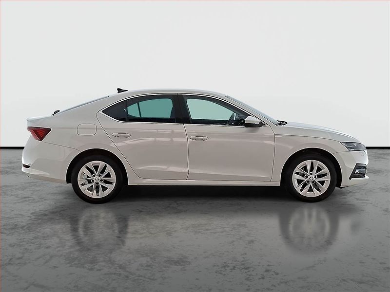 Škoda Octavia (2022) Style 1.0 TSI, ČR,1.maj - fotka 6 z 18