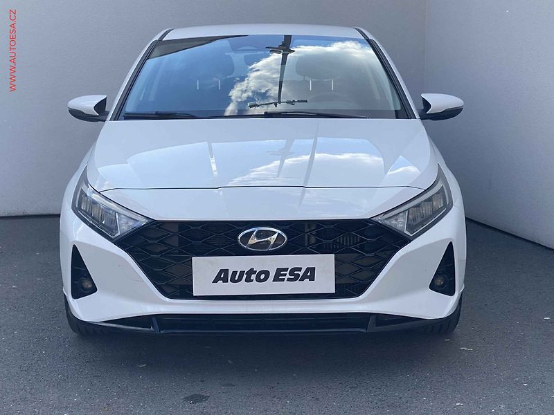 Hyundai i20 (2023) 1.0 T-GDi, 2.maj,ČR, Smart - fotka 2 z 20