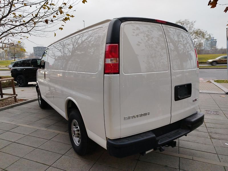 GMC Savana (2024) Cargo, rezervováno - fotka 4 z 13