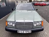 Mercedes-Benz 124 2.0i - 1xMaj - 40 000km - TOP - náhled 6