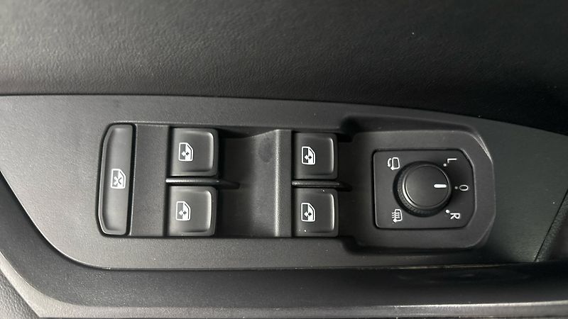 Škoda Kodiaq 2.0 TDI DSG 4x4 Style - fotka 23 z 29